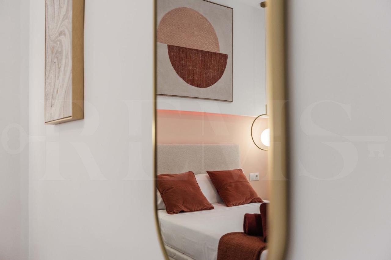 Designed Minimalist Apartment - Malaga Center By Rems Exteriör bild