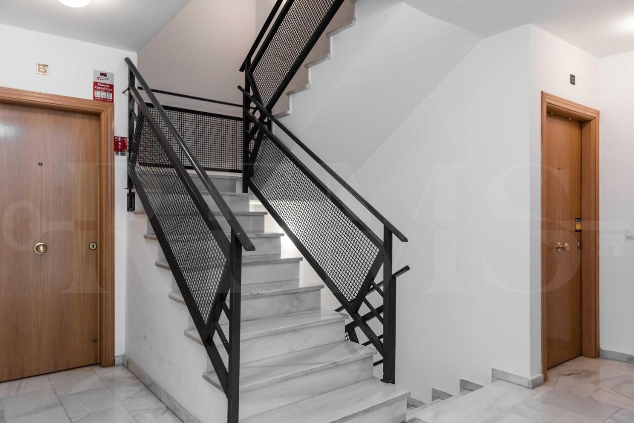 Designed Minimalist Apartment - Malaga Center By Rems Exteriör bild